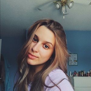 Meet your Posher, Taryn